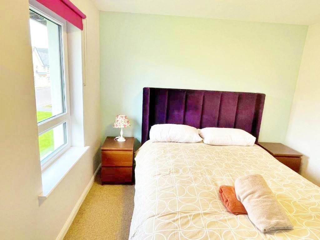 Vila 3 Bed House With Parking Near Airport EDI Exteriér fotografie
